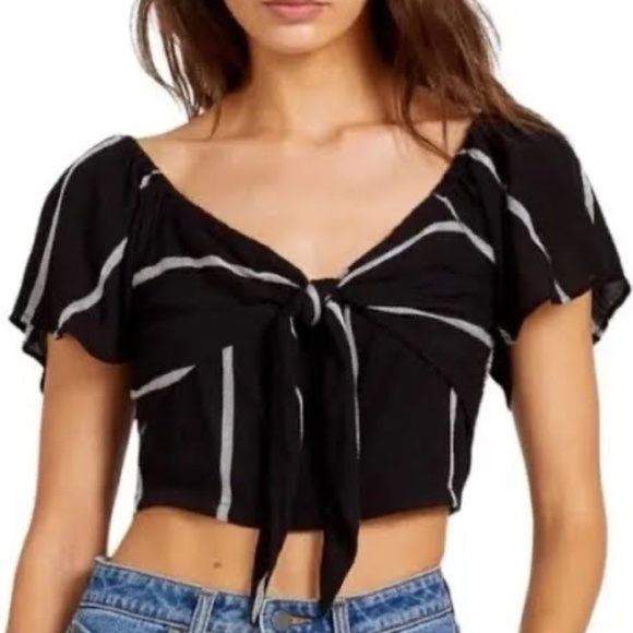 NWT VOLCOM Coco Tie Chest black white stripe Crop Top L - Picture 1 of 5